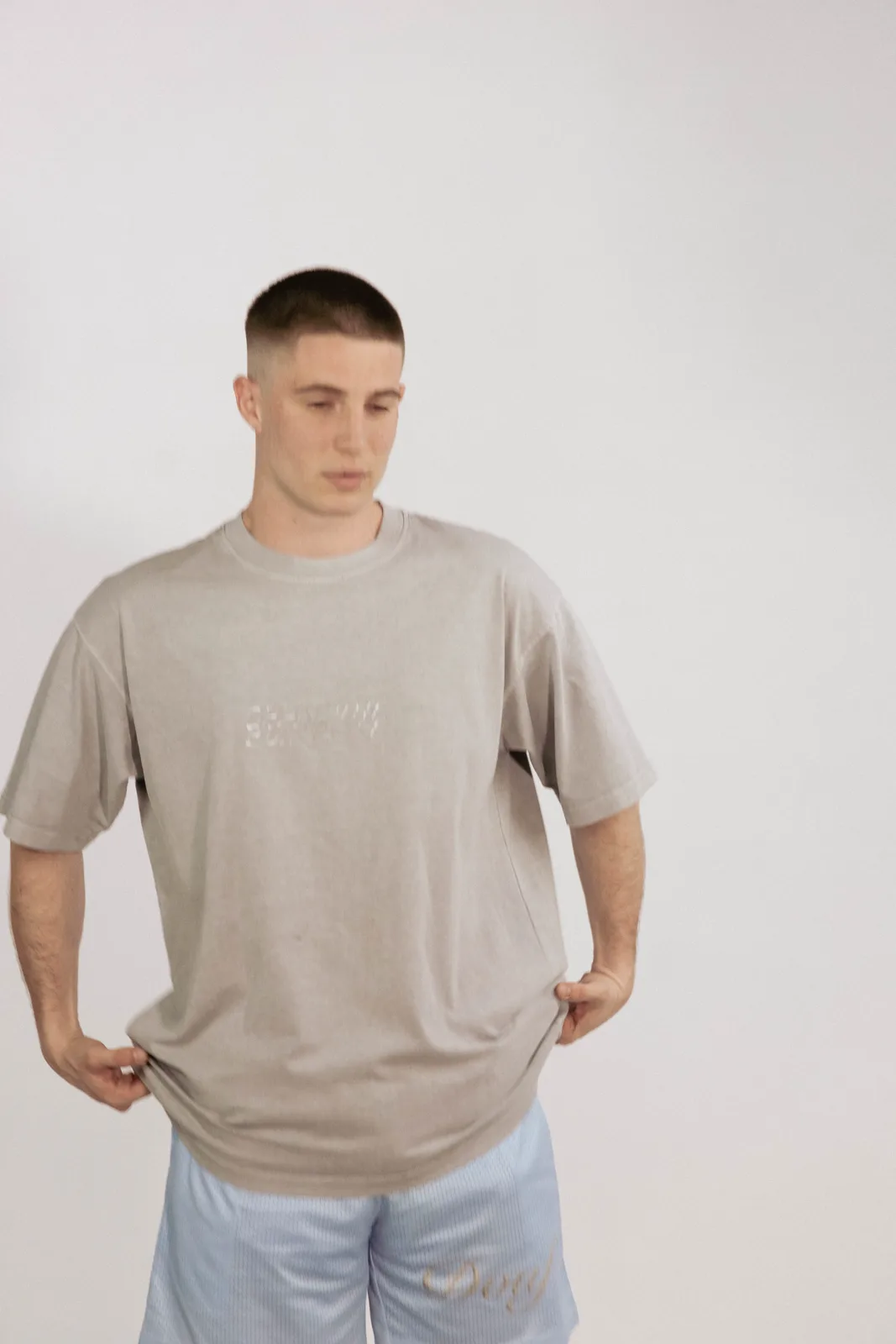 salt heavyweight tee — vista 5